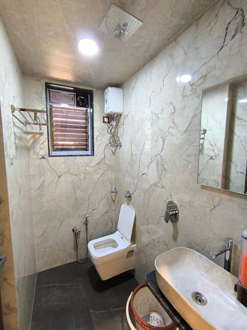 Sharan Residency Hotel Navi Mumbai Eksteriør billede