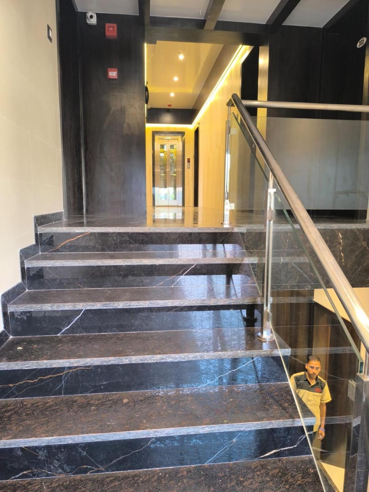 Sharan Residency Hotel Navi Mumbai Eksteriør billede